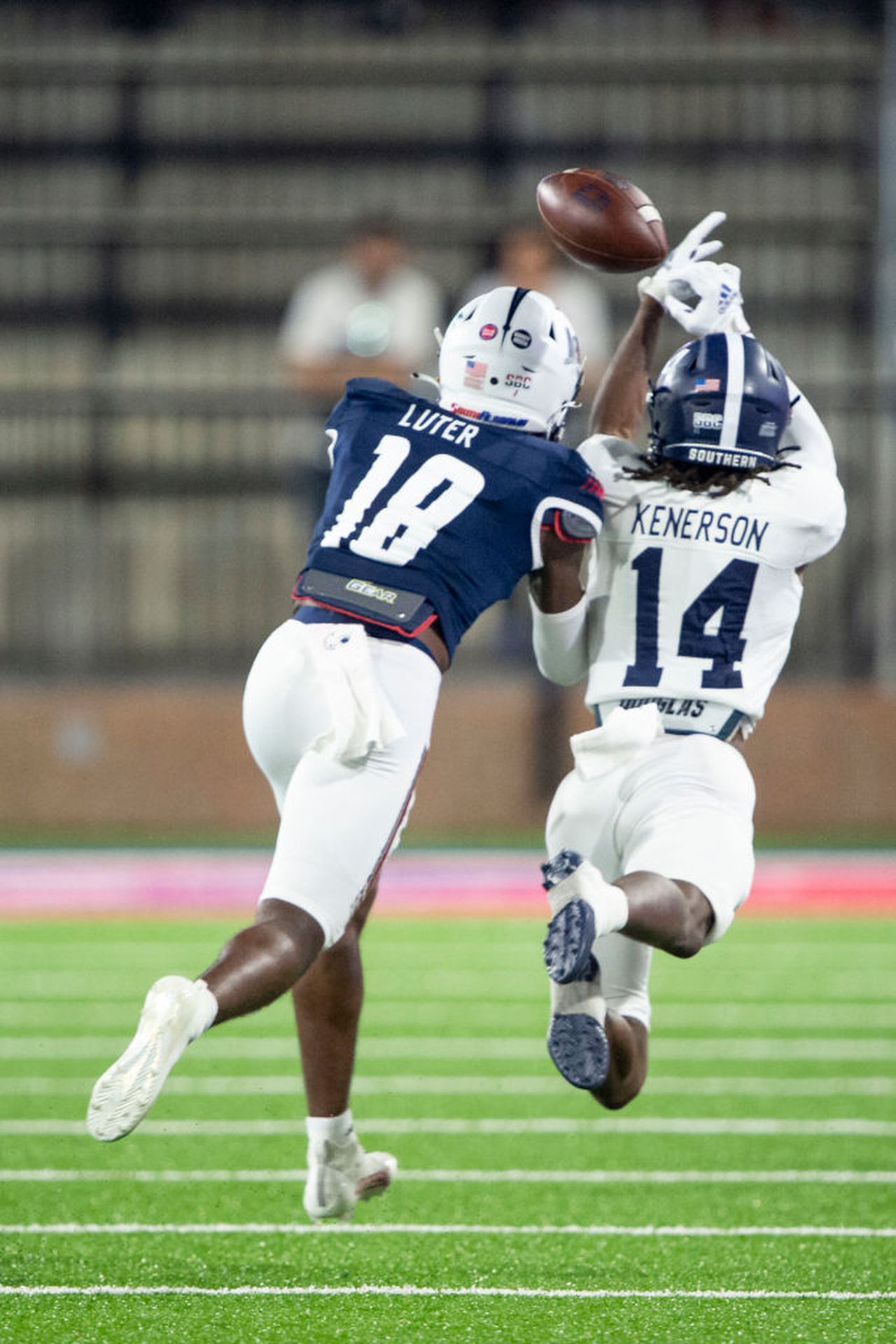 South Alabama cornerback Darrell Luter Jr. breaks up a pass