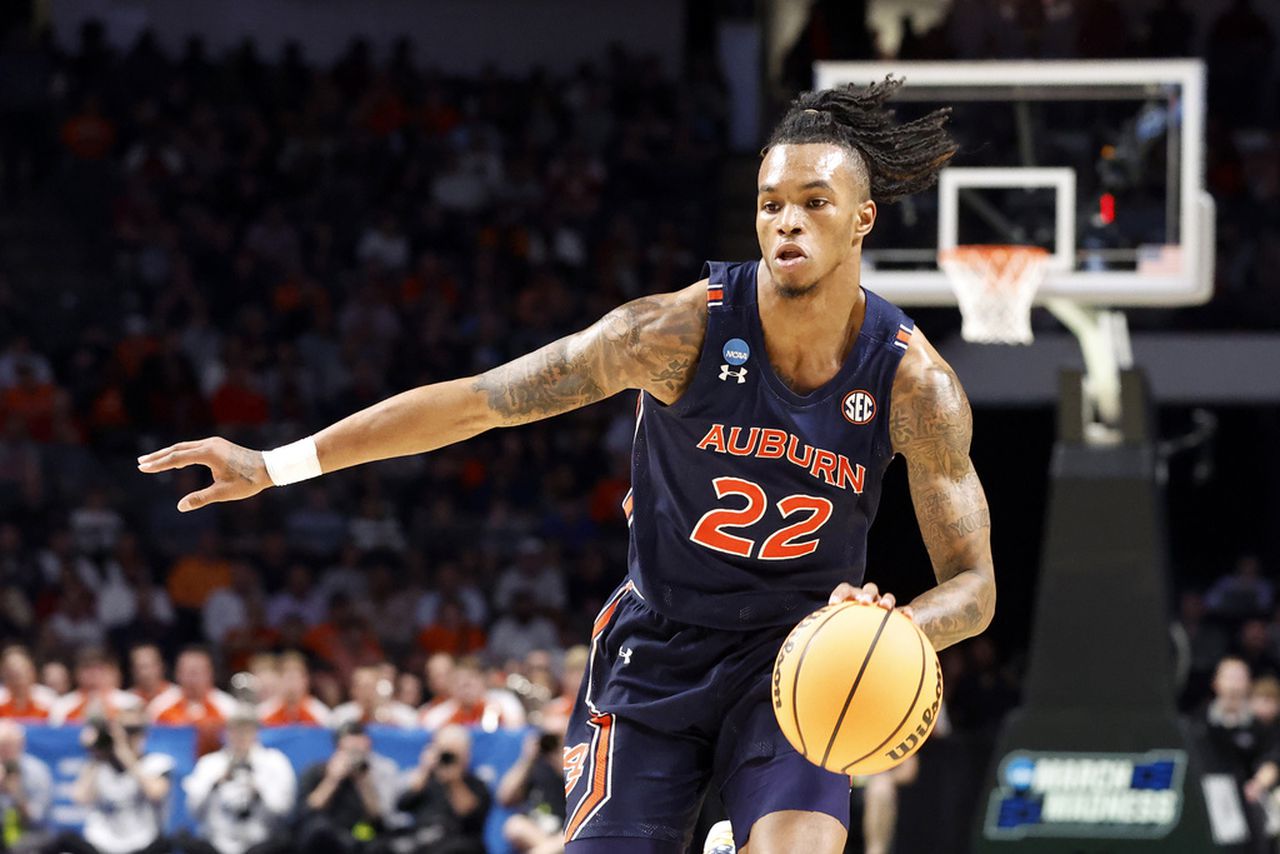 Allen Flanigan still weighing Auburn future with decision looming