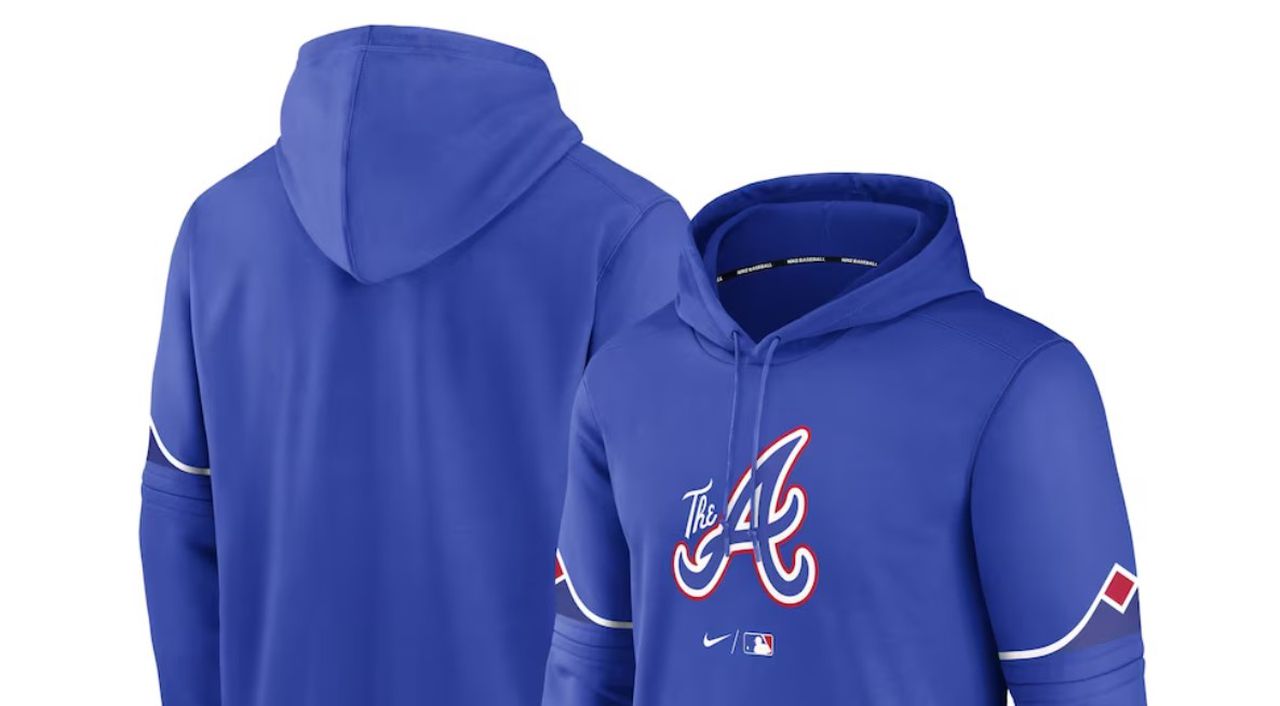 Braves sweatshirt