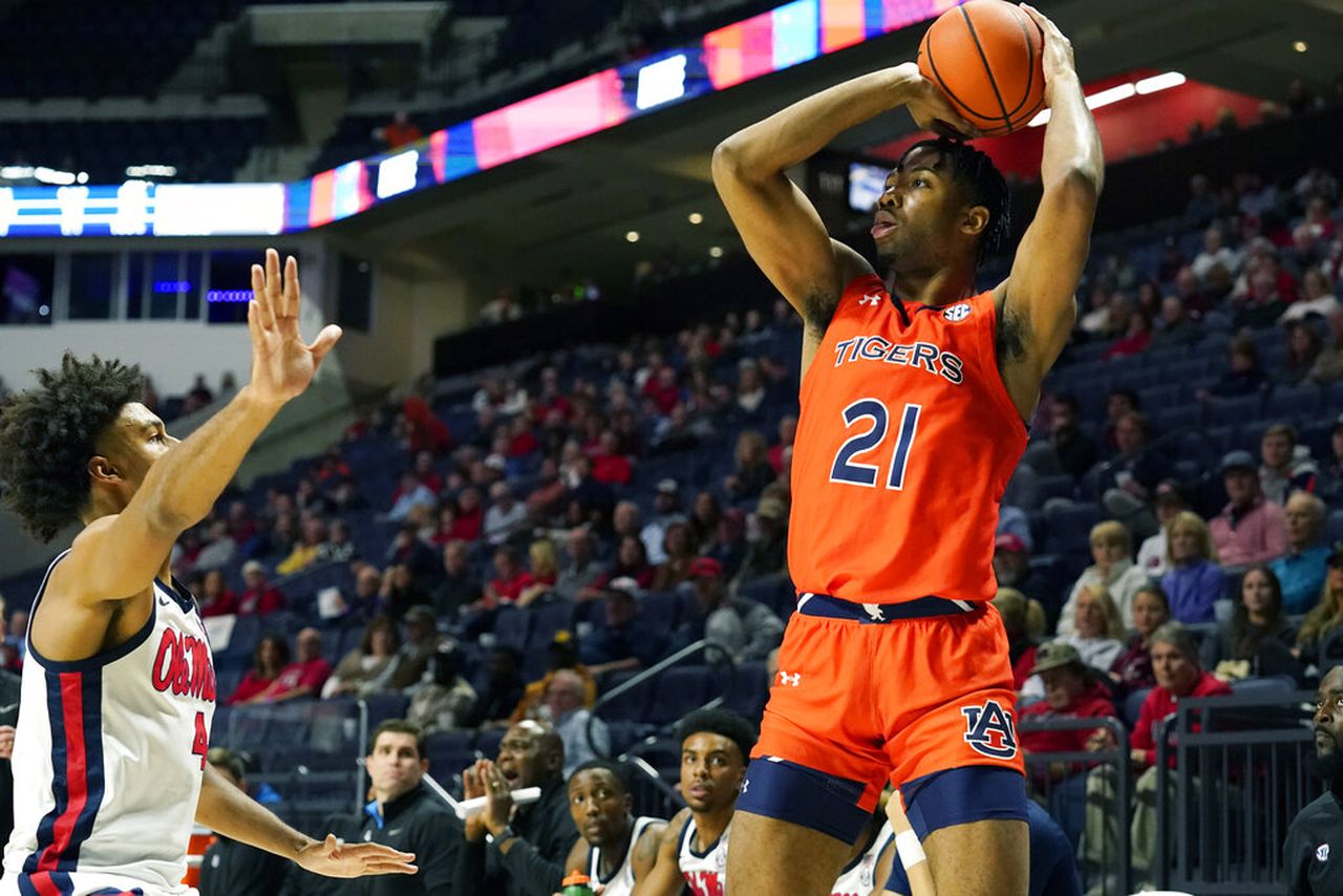 Auburn transfer Yohan Traore commits to UC Santa Barbara