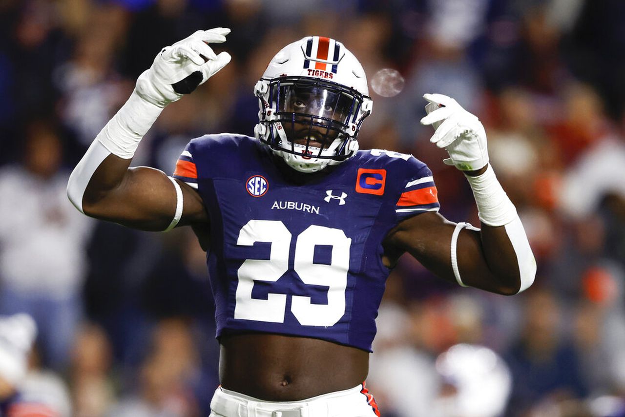 Auburn’s Derick Hall selected in the 2nd round of 2023 NFL Draft by the Seattle Seahawks