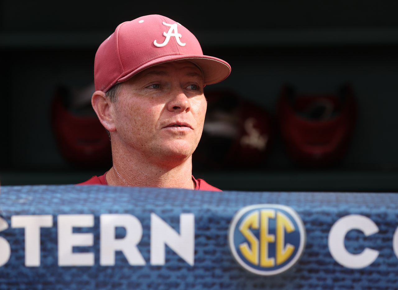 ‘Bama baseball coaches, trainer sued by former player; UA ‘looks forward’ to court