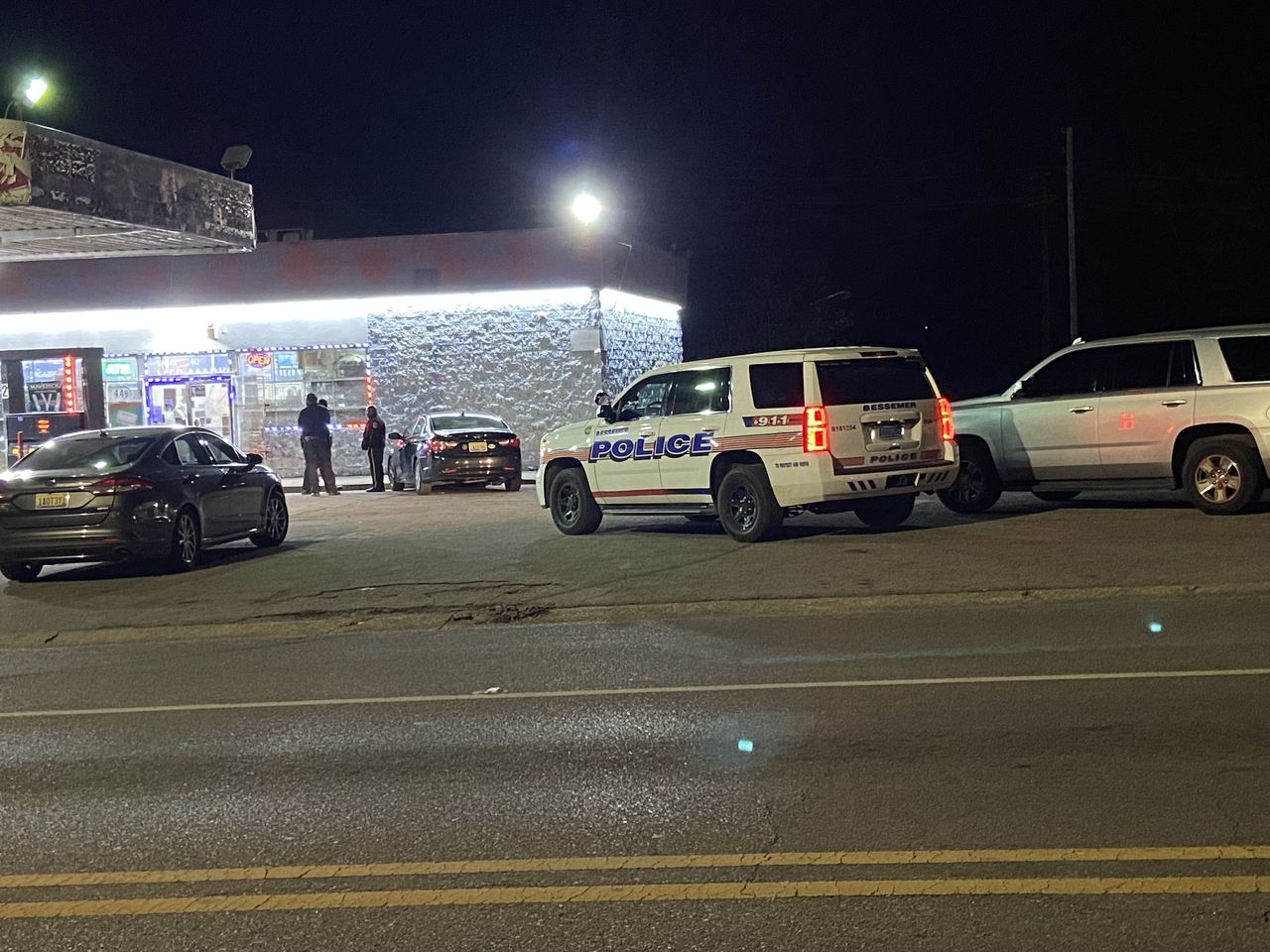 Bessemer man, 20, shot to death outside  convenience store