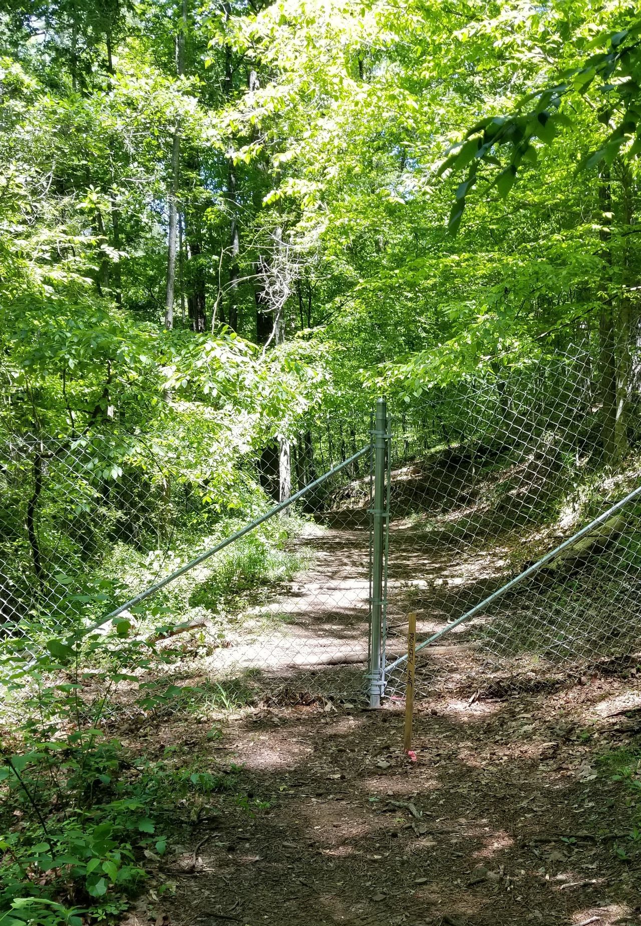 Birmingham’s Church of the Highlands fence blocks Irondale trail, hikers respond with outrage