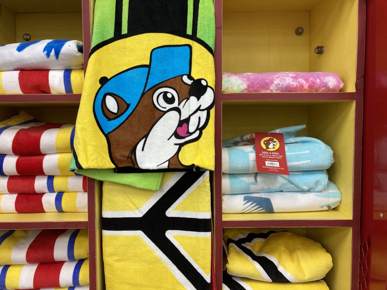 Buc-ee's beach towels