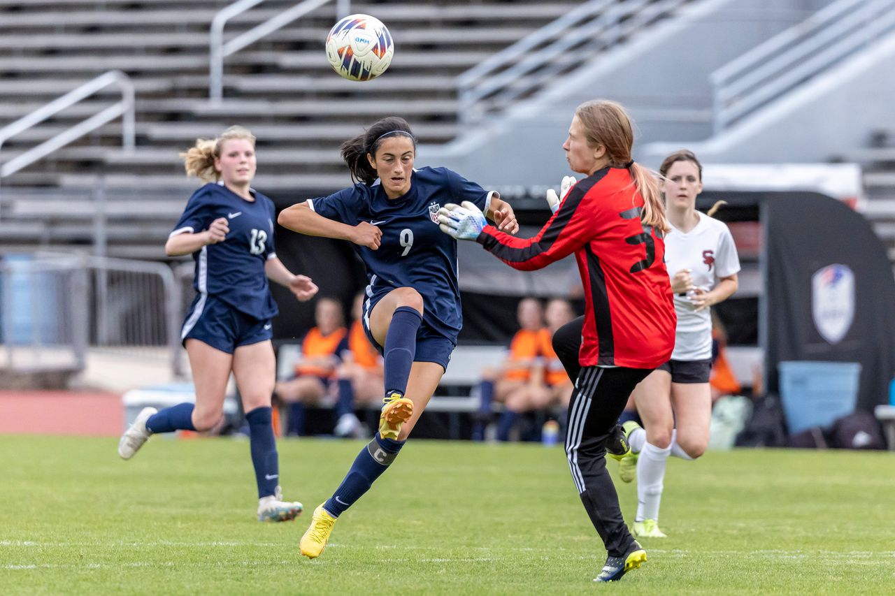 Homewood soccer girls, boys earn first-round sweep