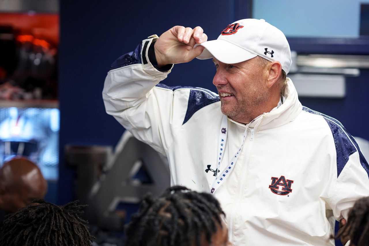 Hugh Freeze’s bonus structure, other Auburn contract details released