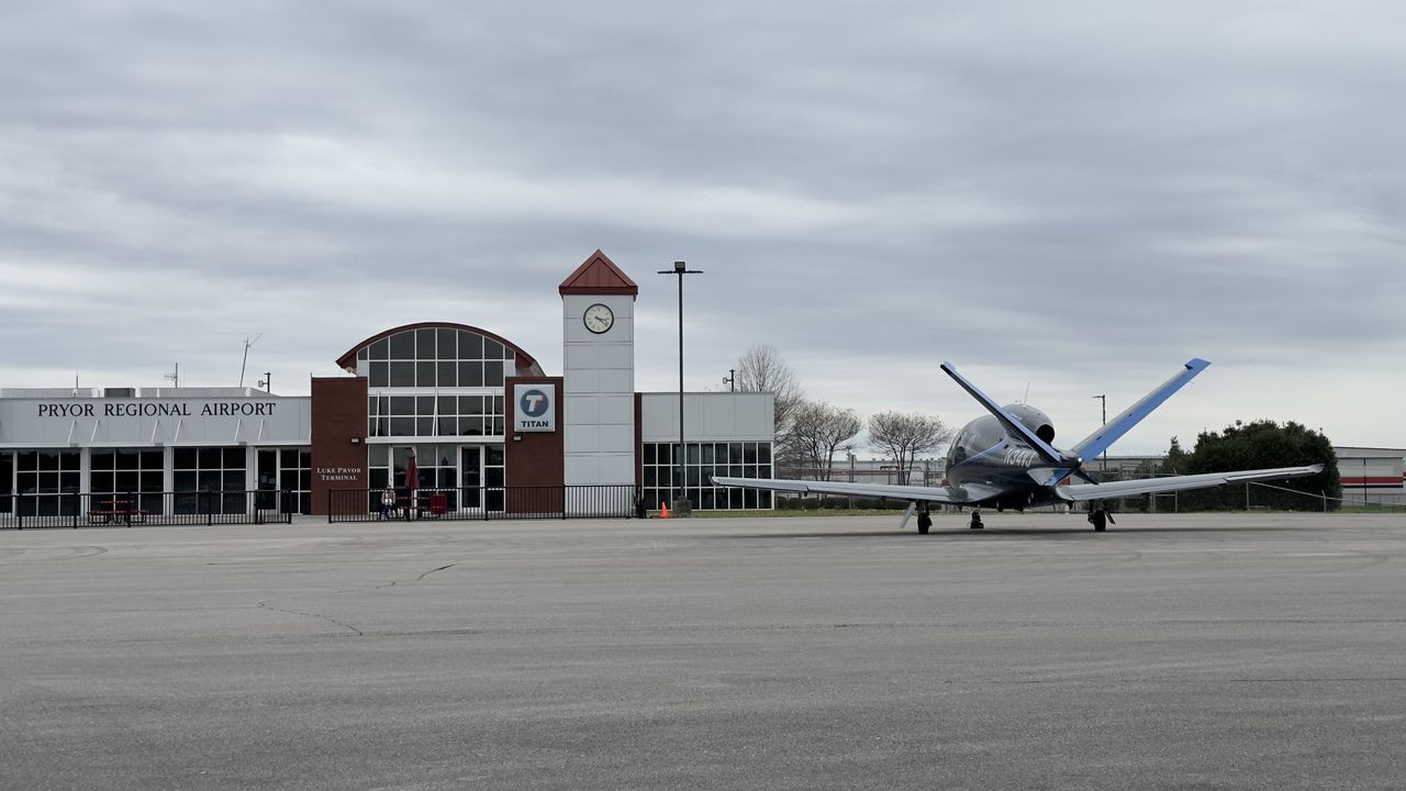 Huntsville company pumping $30 million into North Alabama airport, creating 250 jobs