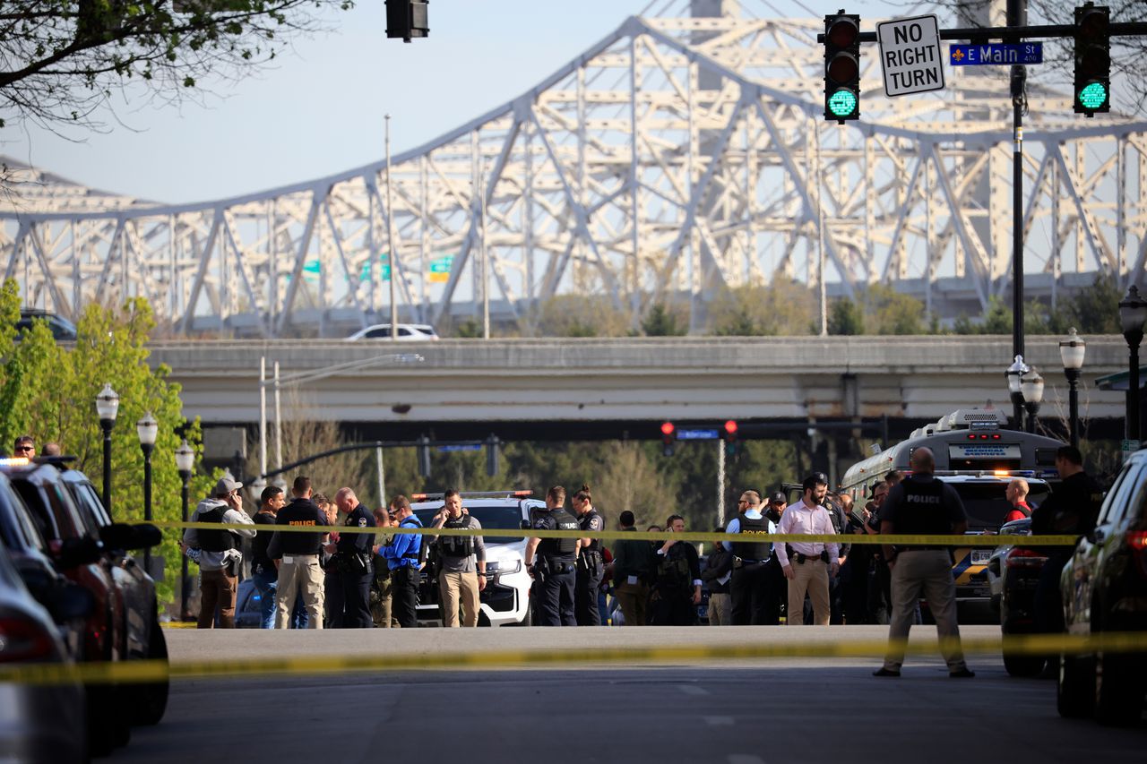 Louisville bank shooting: 5 killed in Kentucky; suspect dead