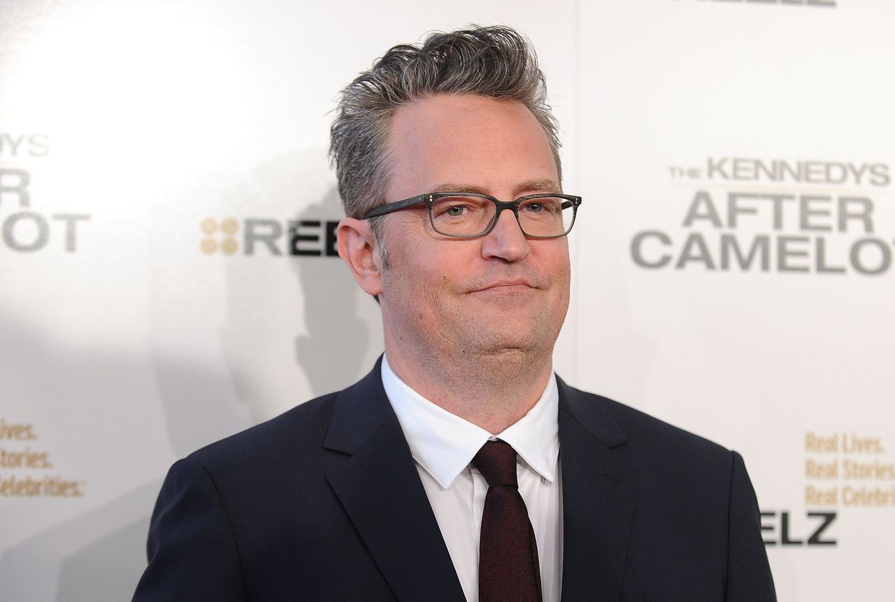 Matthew Perry to remove ‘stupid’ remarks about Keanu Reeves, River Phoenix from memoir