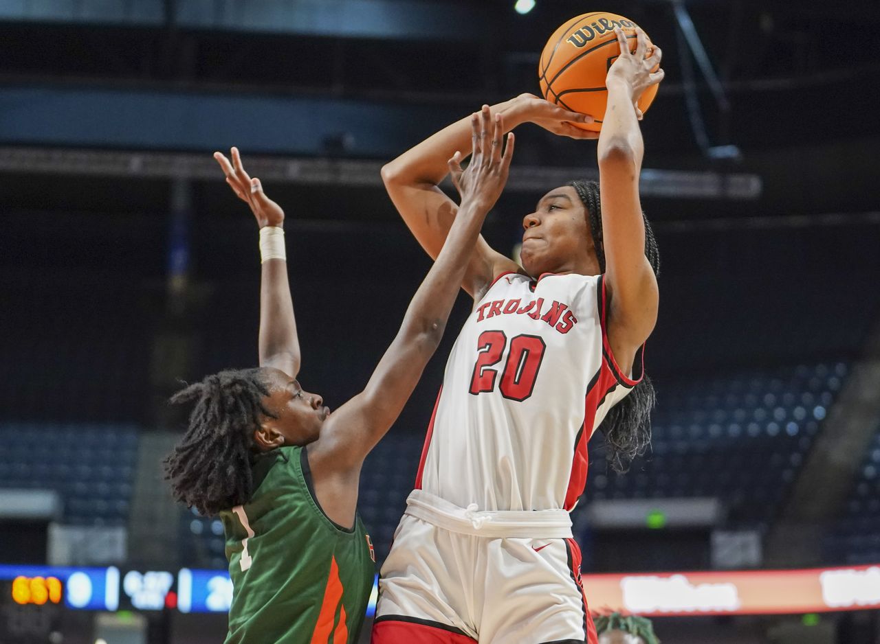 AHSAA 6A girls final: Hazel Green vs. Huffman