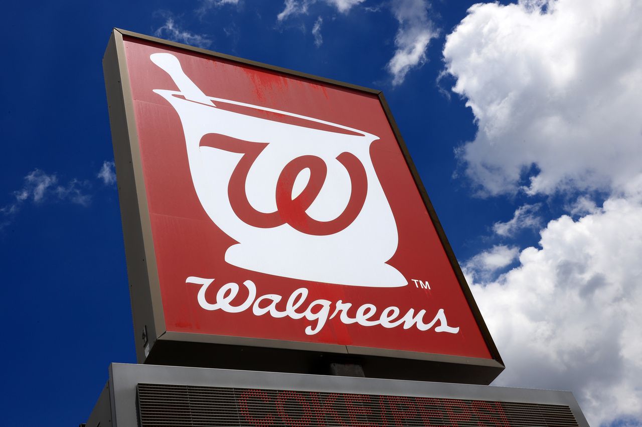 Nashville Walgreens employee shoots pregnant woman he thought was shoplifter