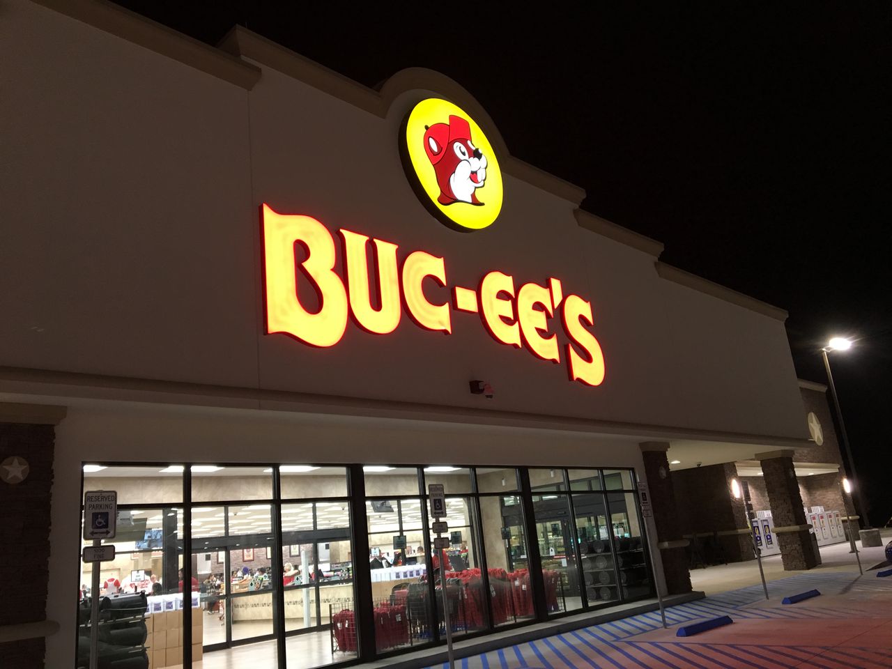 New Buc-ee’s near Smoky Mountains to delay opening