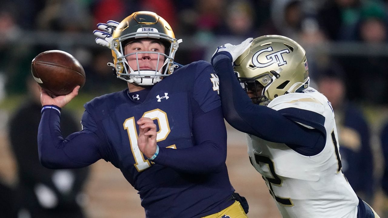 Notre Dame quarterback Tyler Buchner transferring to Alabama