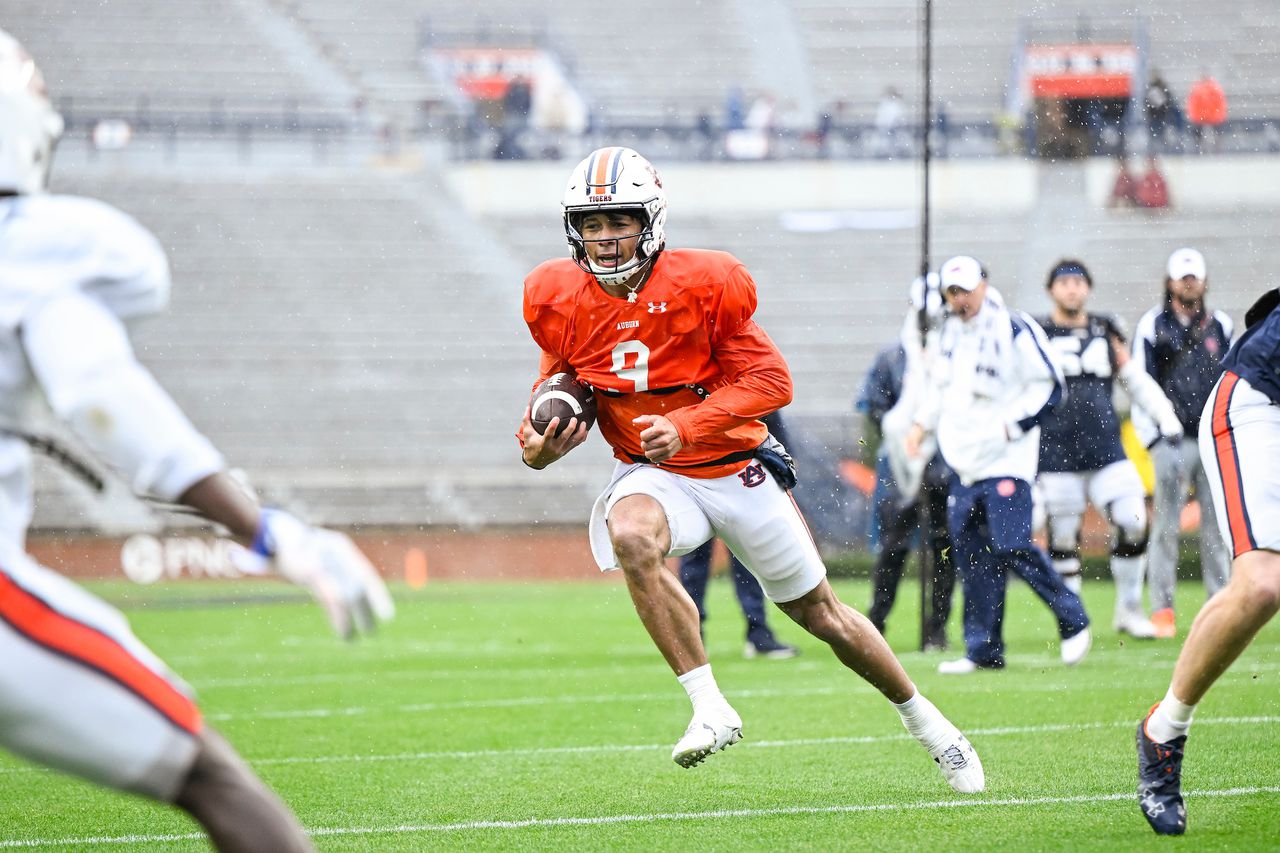 Robby Ashford embracing challenge from Hugh Freeze