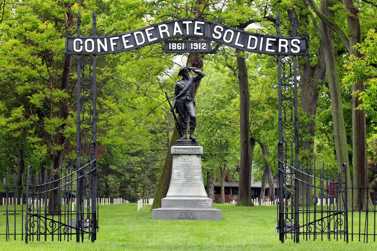 State offices closed today for Confederate holiday