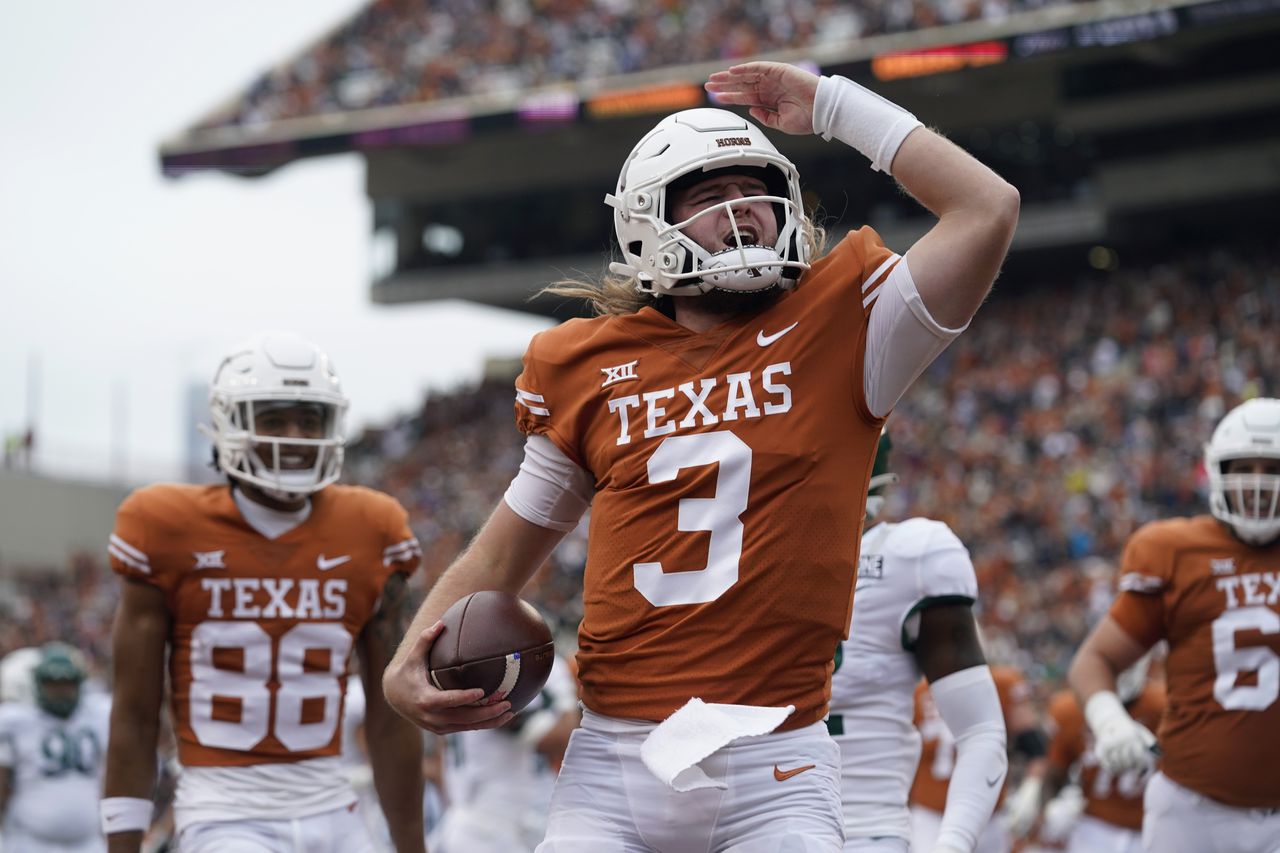 Steve Sarkisian names Quinn Ewers starting QB; Watch Arch Manning’s spring game debut