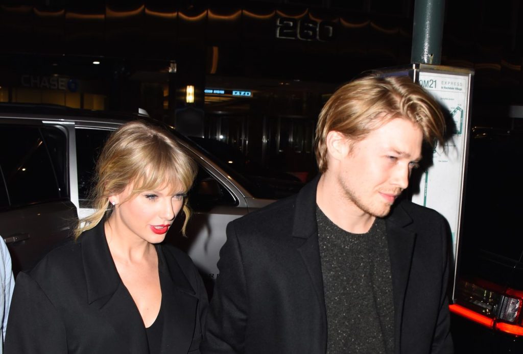 Taylor Swift Splits From Joe Alwyn After 6 Years 