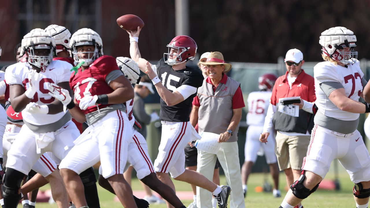 ‘The offense was great today:’ Nick Saban praises Tommy Rees, QBs after scrimmage