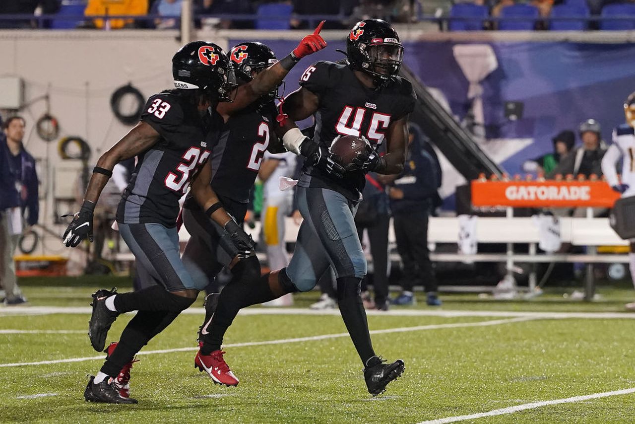 Houston Gamblers defensive end Tim Bonner (45) celebrates after recovering a fumble