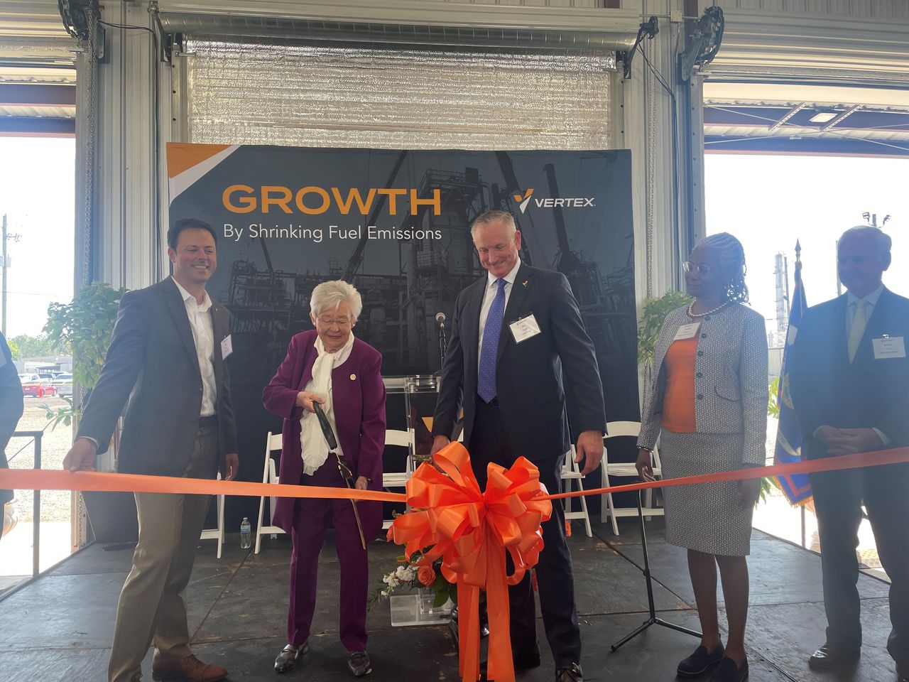 Vertex Energy unveils new renewable diesel facility in Mobile County