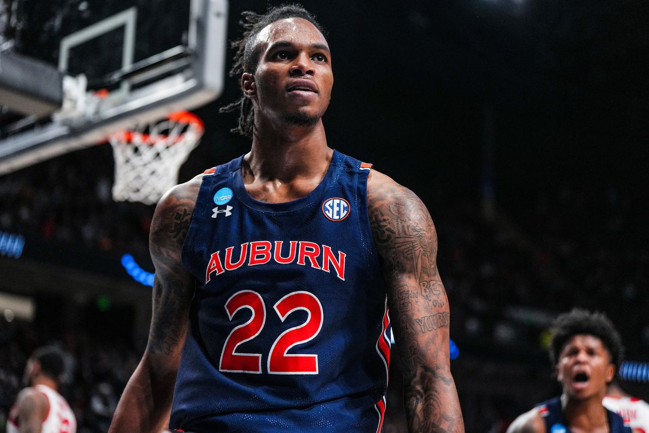 Auburn’s Allen Flanigan enters transfer portal