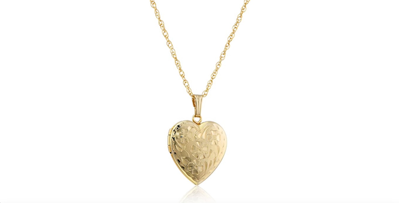 Amazon Collection 14k Engraved Flowers Heart Locket Necklace