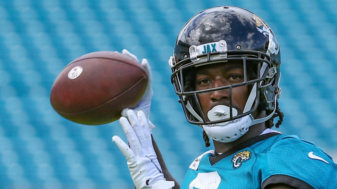 Calvin Ridley impressing Jaguars in early on-field work