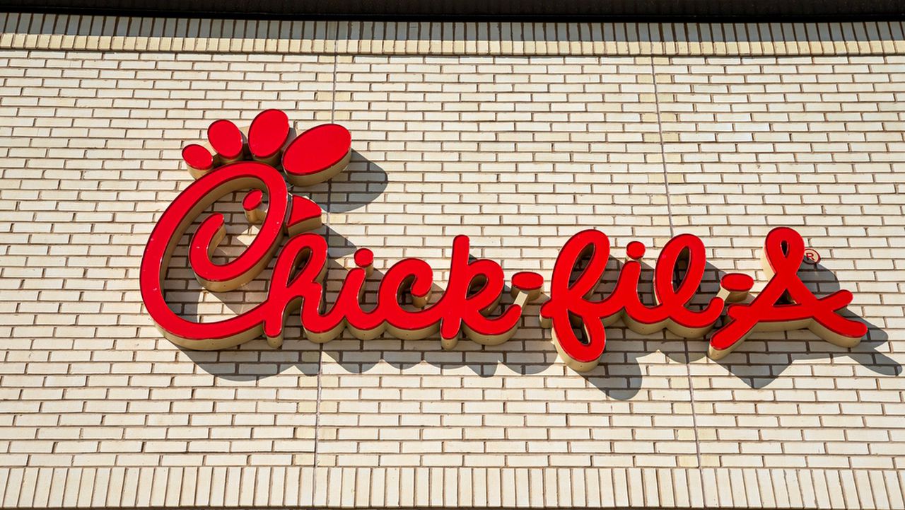 Chick-fil-A hires VP of diversity, equity, inclusion; Twitter says it is going âwokeâ