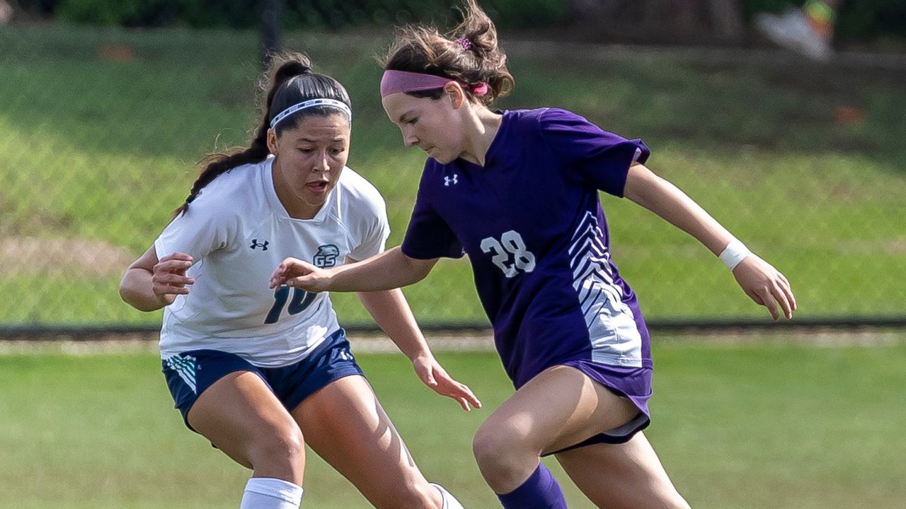 Class 5A girls soccer: Springville rolls past Gulf Shores