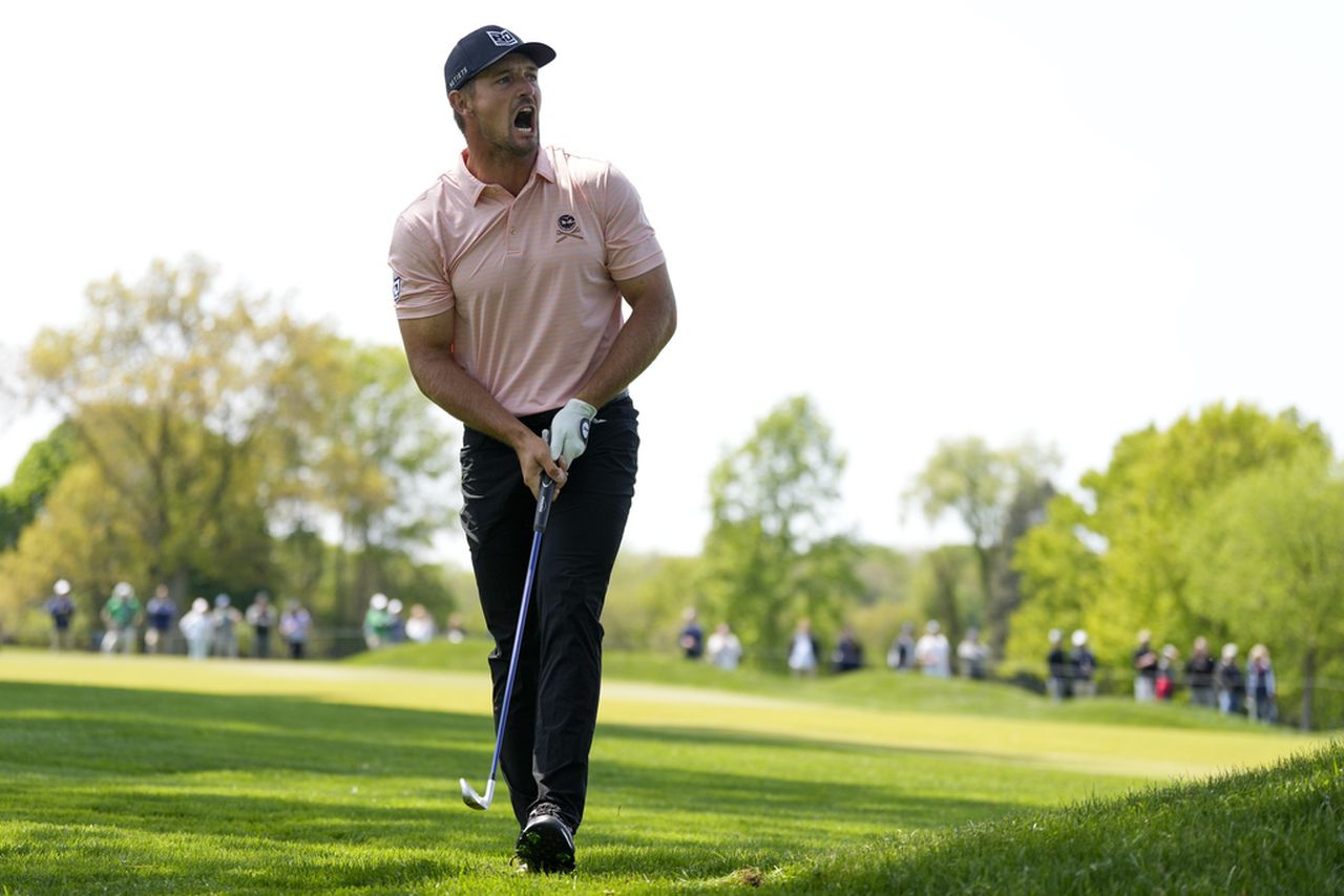 DeChambeau resurfaces at Oak Hill and leads PGA Championship first round