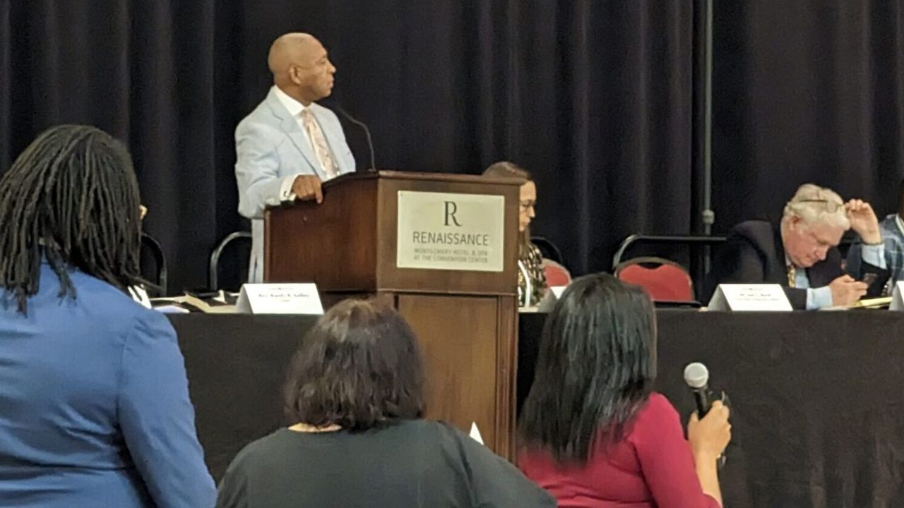 DNC: Eliminating minority caucuses may cost Alabama Democrats presidential primary delegates