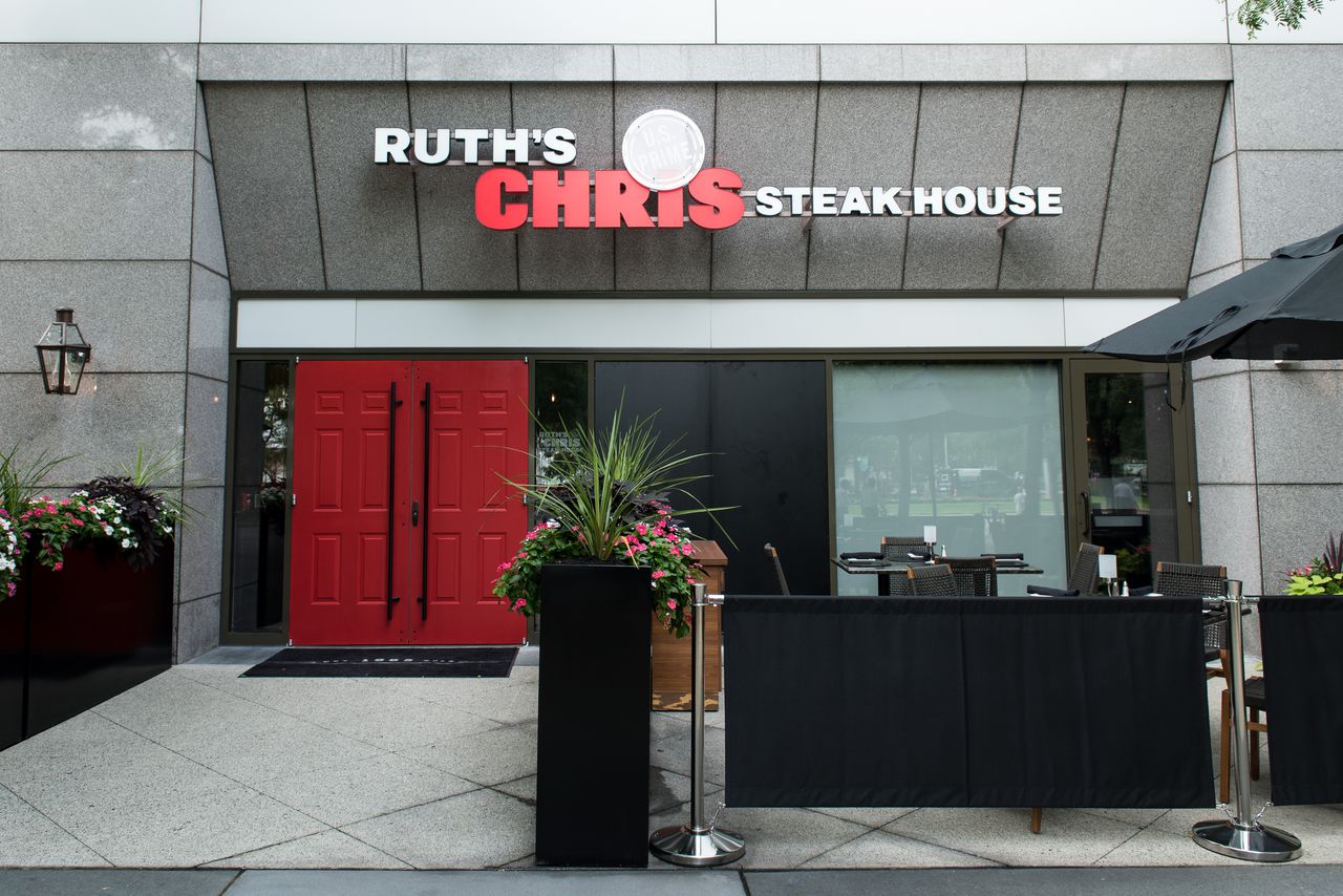 Florida company purchases Ruth’s Chris Steak House restaurants for $715 million