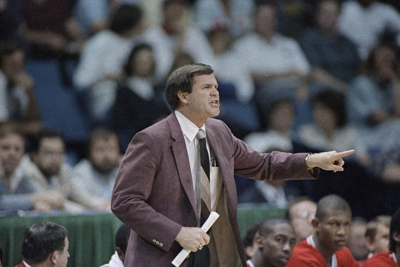 Former Louisville basketball coach Denny Crum dead at 86