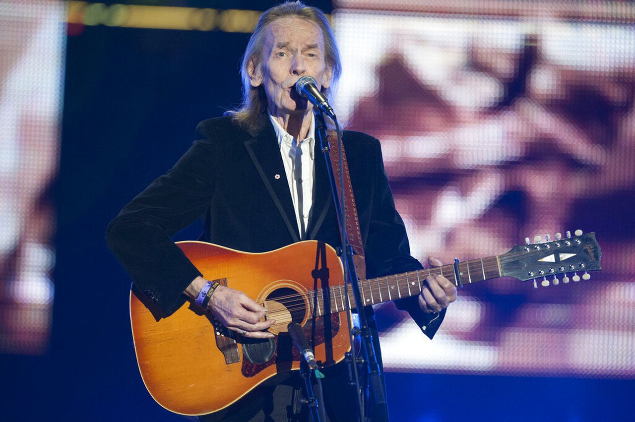 Gordon Lightfoot, legendary singer/songwriter, dead at 84