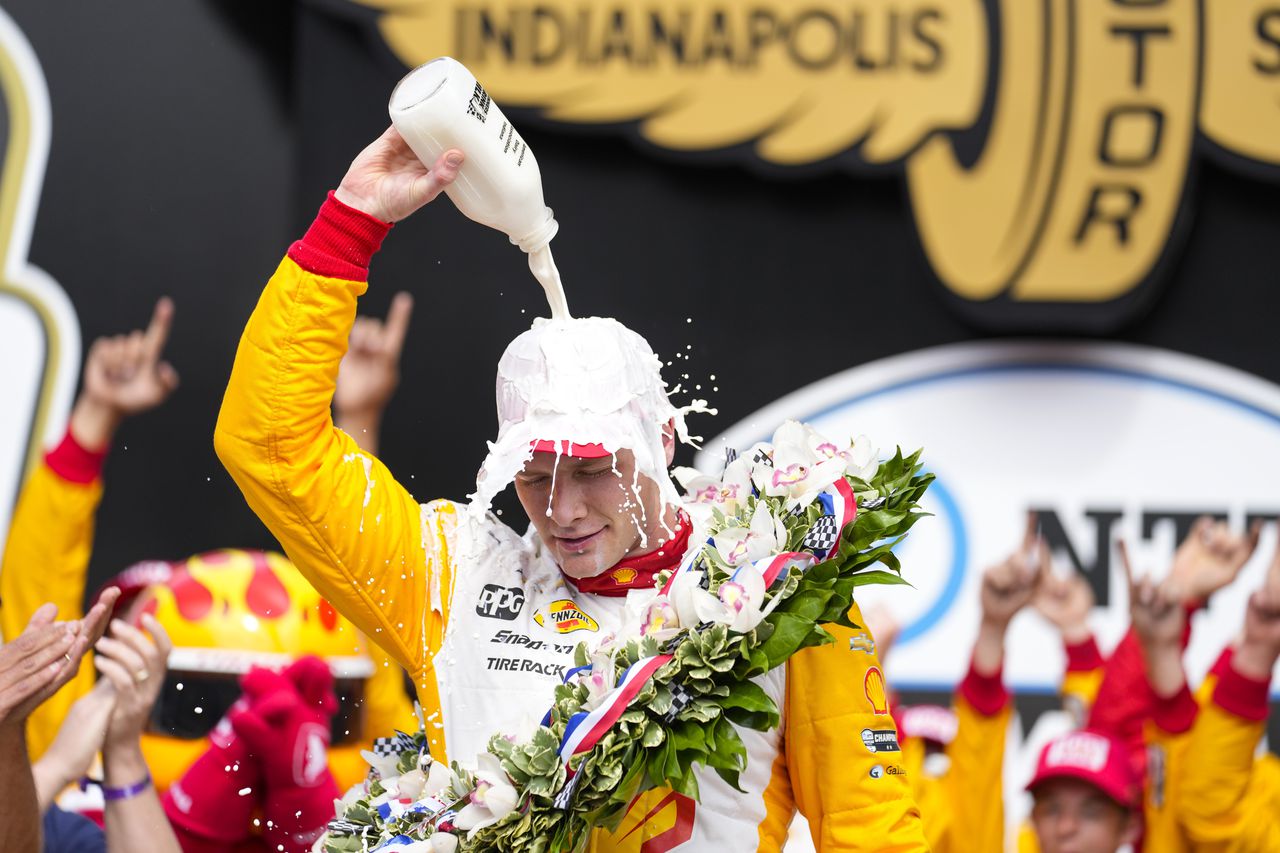 Josef Newgarden gives Roger Penske his 19th win in dramatic Indianapolis 500