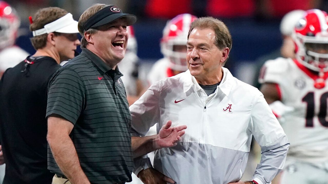 Kirby Smart asked about Georgia surpassing Alabama, calls schedule talk âmost overrated conversationâ
