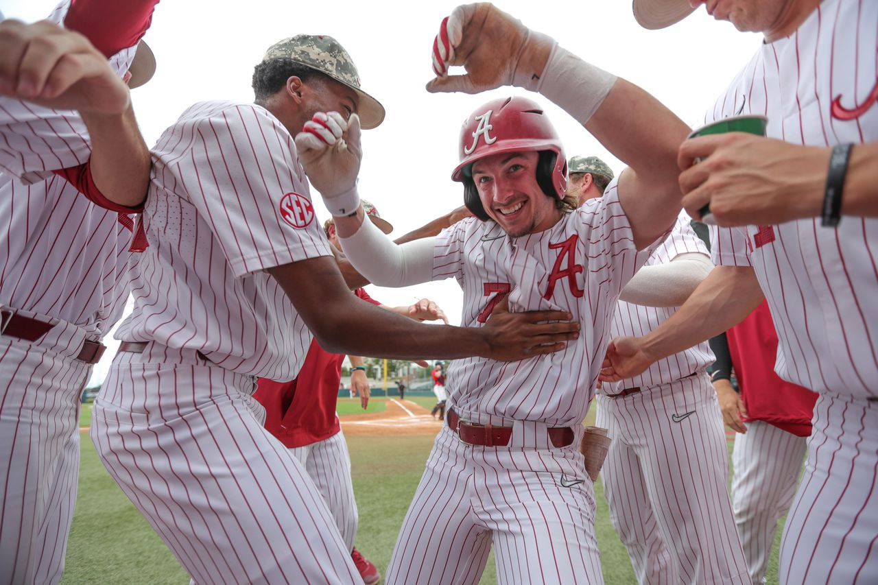 Live updates: Alabama and Kentucky open SEC tournament with elimination game