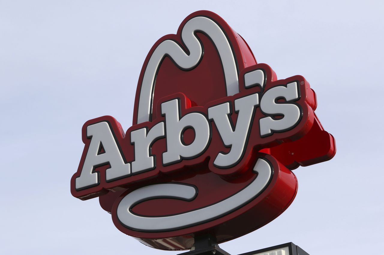 Louisiana Arbyâs worker dies trapped in freezer, âbeat her hands bloody,â lawsuit claims