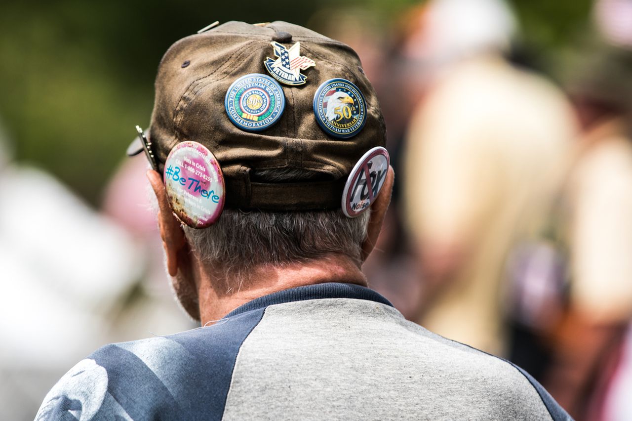 Meaning of Memorial Day: Whatâs the difference between Memorial Day and Veterans Day?