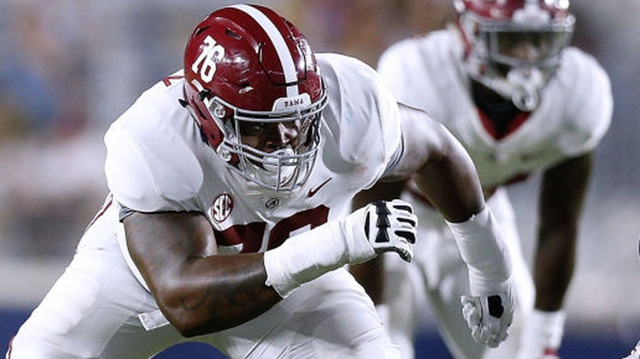 New Orleans Saints sign former Alabama offensive tackle