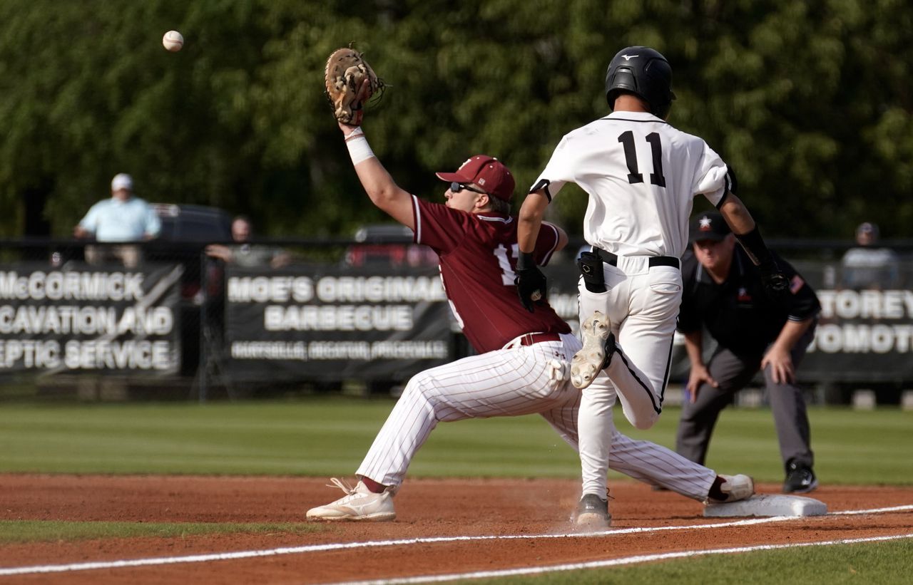 No. 1 Oxford sweeps No. 2 Hartselle out of 6A playoffs