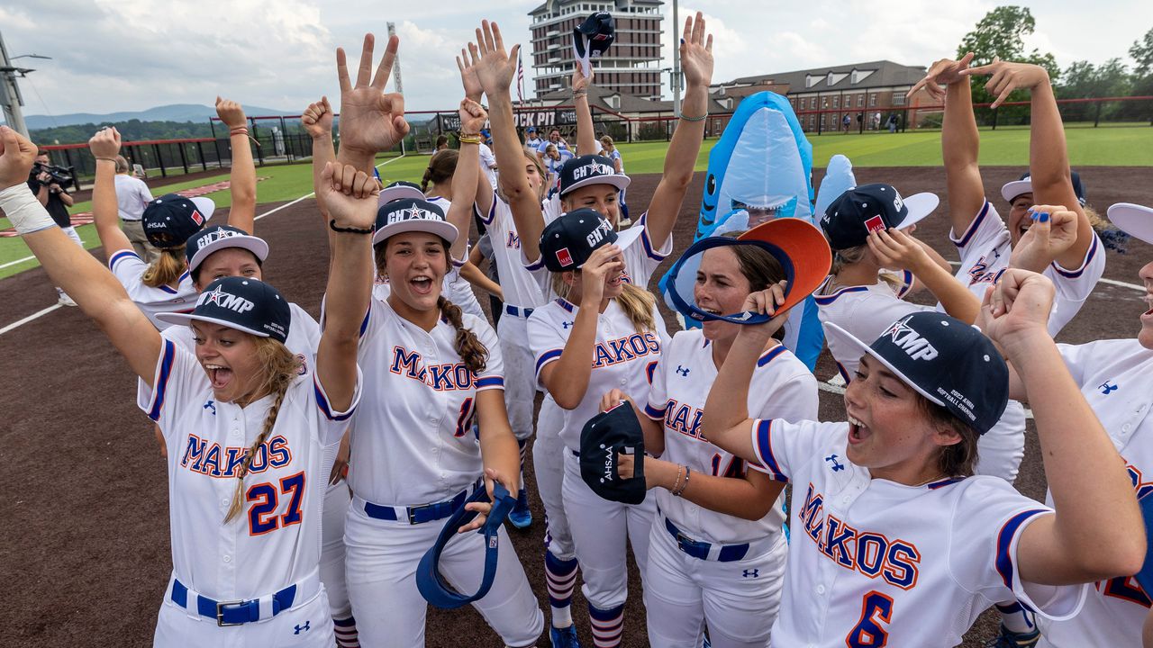 Orange Beach downs Houston Academy for 4A softball title