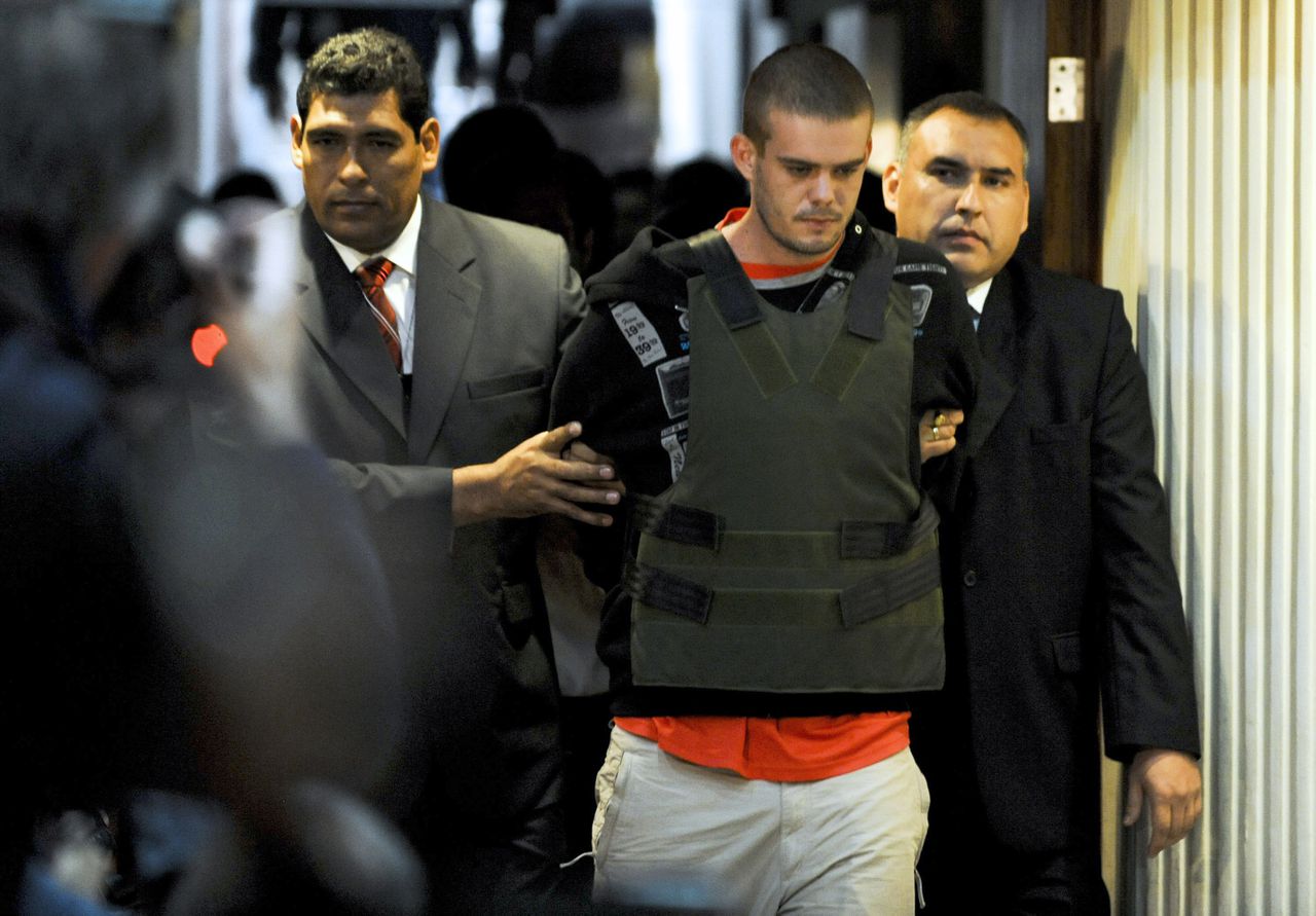 Public defender sought for Joran van der Sloot; extradition to Alabama could get complicated