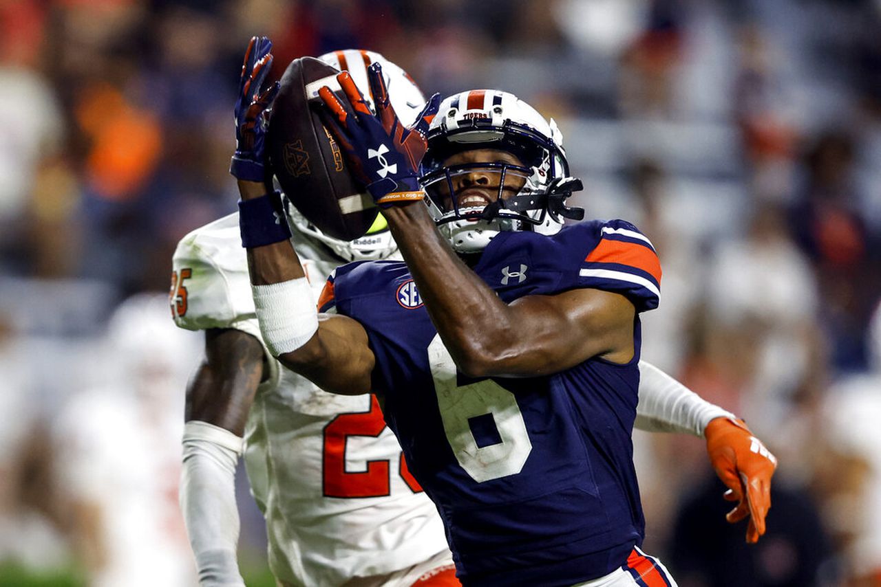 Reviewing Auburn’s wide receiver group after spring football