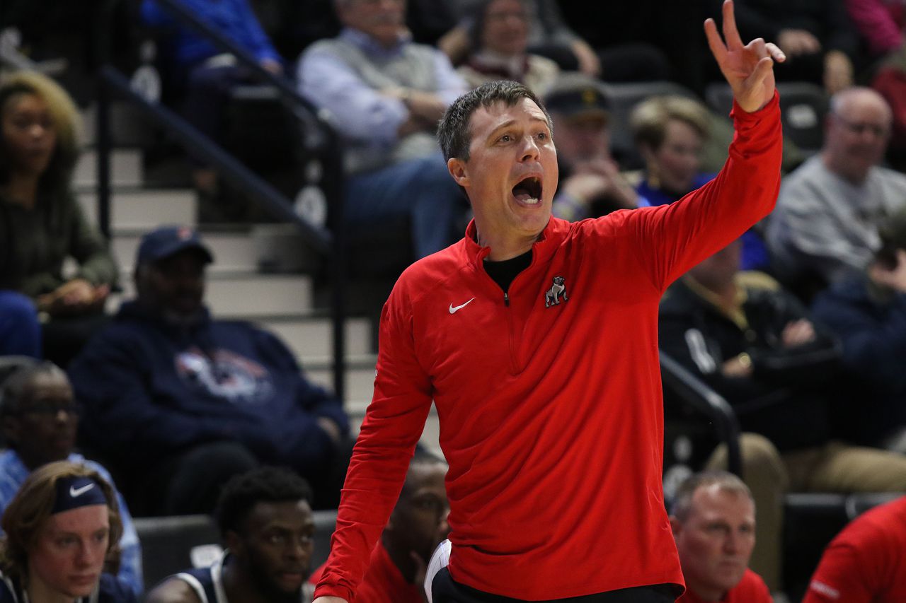 Samford basketball coach Bucky McMillan gets contract extension