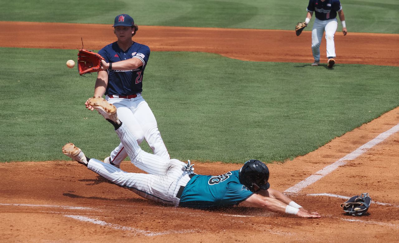 South Alabama drops slugfest to Coastal Carolina, 14-11