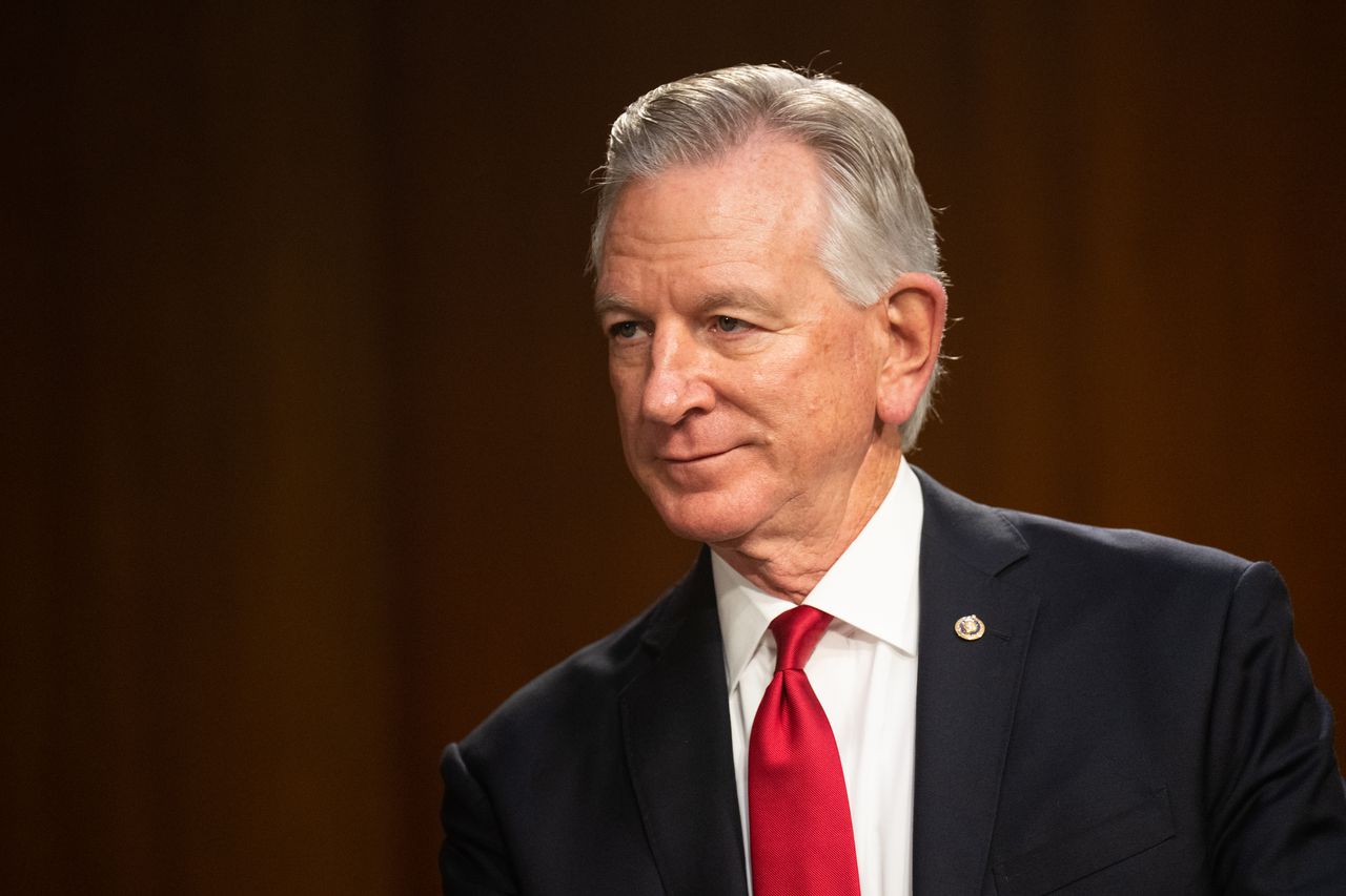 Tuberville: Biden âputting politics above national securityâ by not moving SpaceCom to Ala.