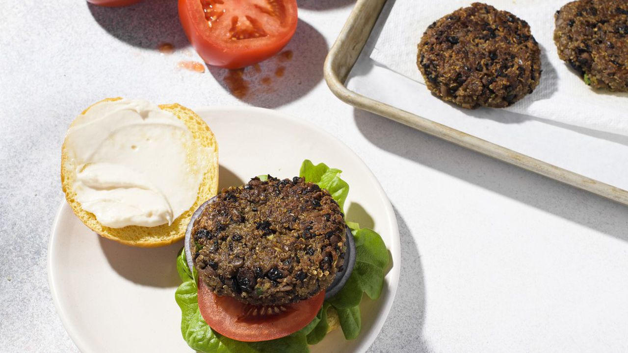 Veggie burger recipe for Memorial Day even you will love