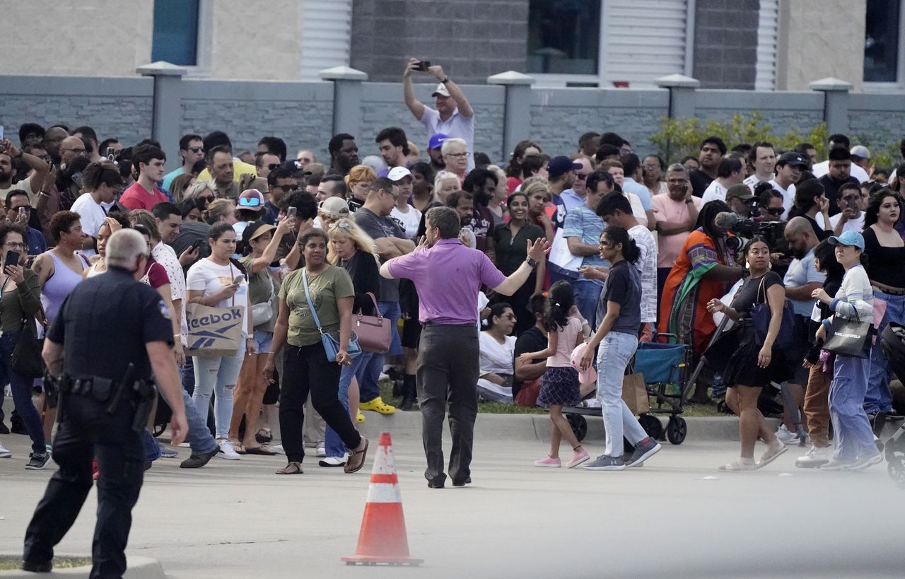 ‘We started running’: Shoppers describe scene of Texas mall shooting